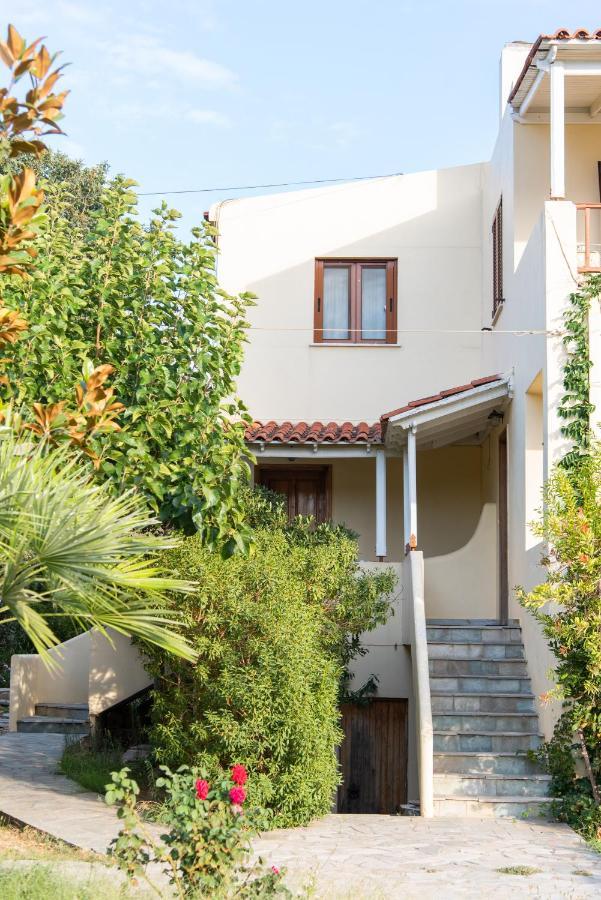Holiday Rooms Otziás Exterior photo