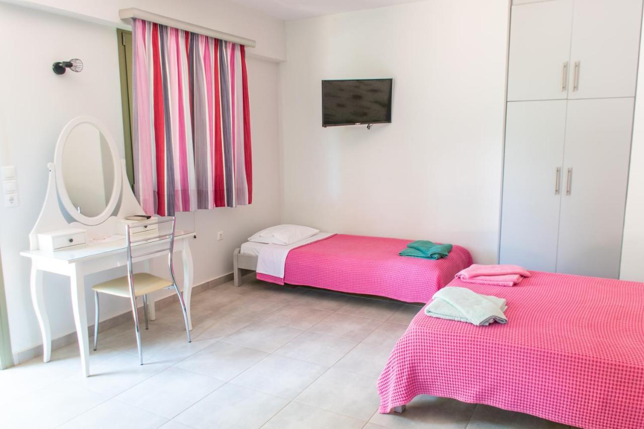 Holiday Rooms Otziás Exterior photo