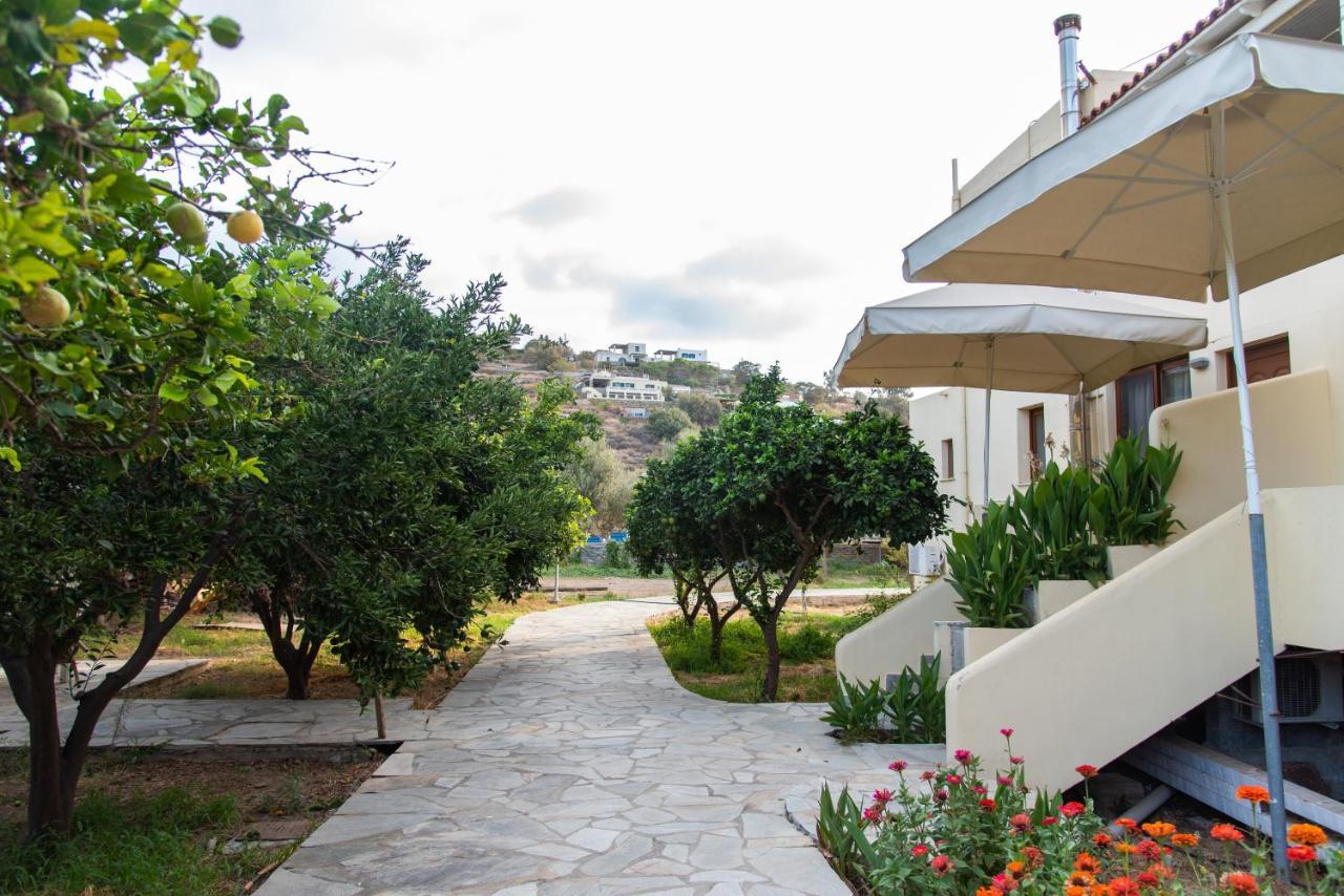 Holiday Rooms Otziás Exterior photo