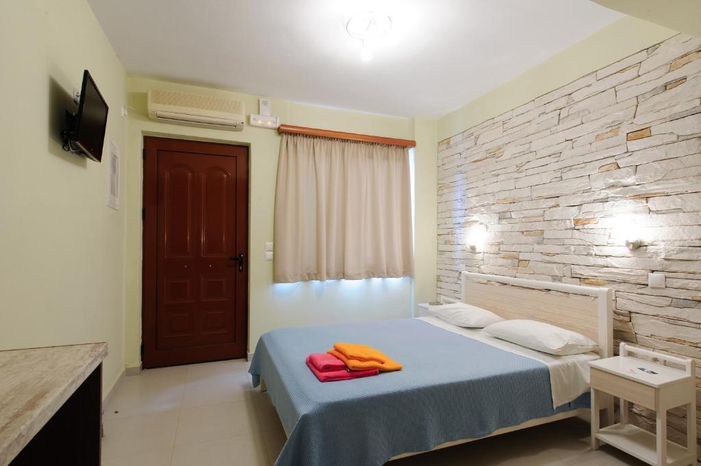 Holiday Rooms Otziás Exterior photo