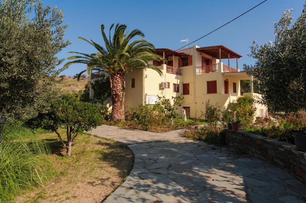 Holiday Rooms Otziás Exterior photo
